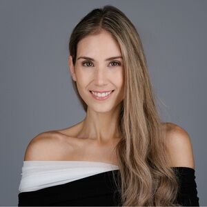 Hey I’m Jess! Find me on IG as @jessgrossman.